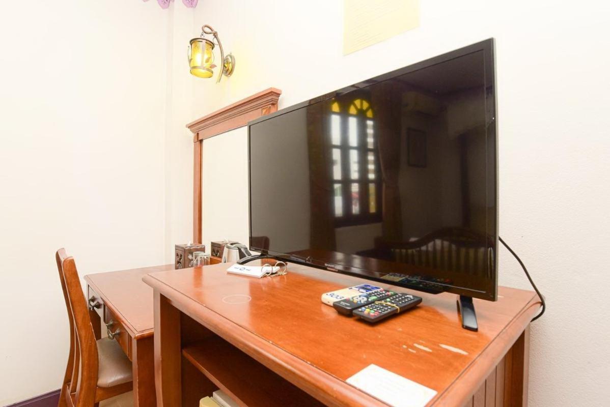 Ban Ao Thong Trang Exterior foto