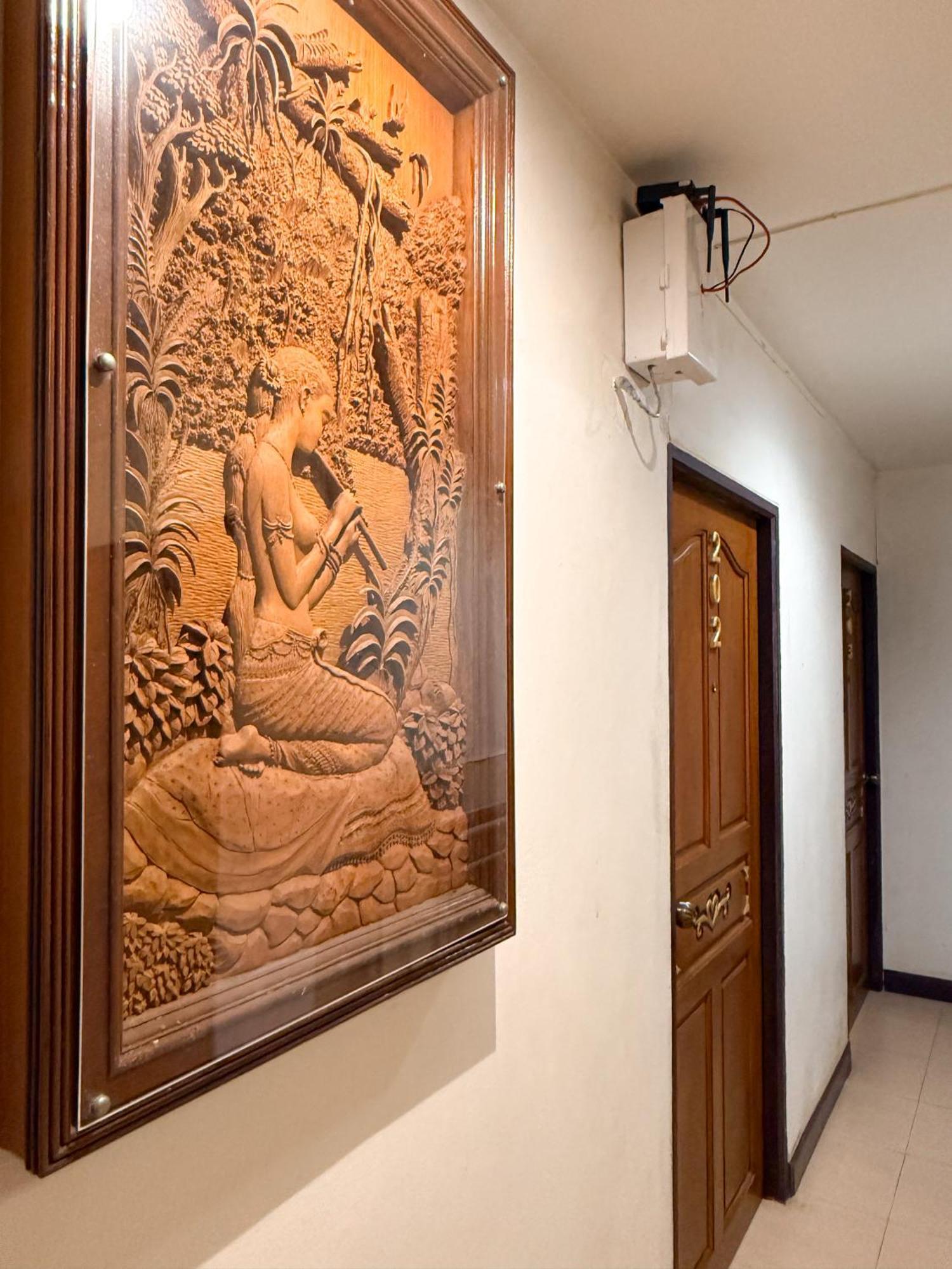 Ban Ao Thong Trang Exterior foto